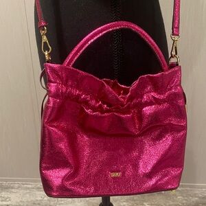 DKNY Feven Shimmer Metallic Crossbody Purse (Pink)